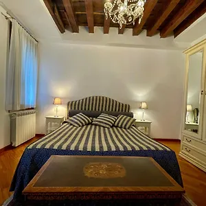 Furlani 2 Apartment Venice